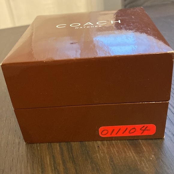 Coach Authentic Watch! - Picture 4 of 8